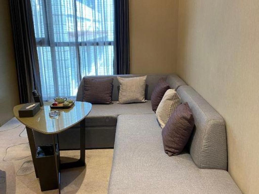 Jinan Silver Plaza Quancheng Hotel ภายนอก รูปภาพ