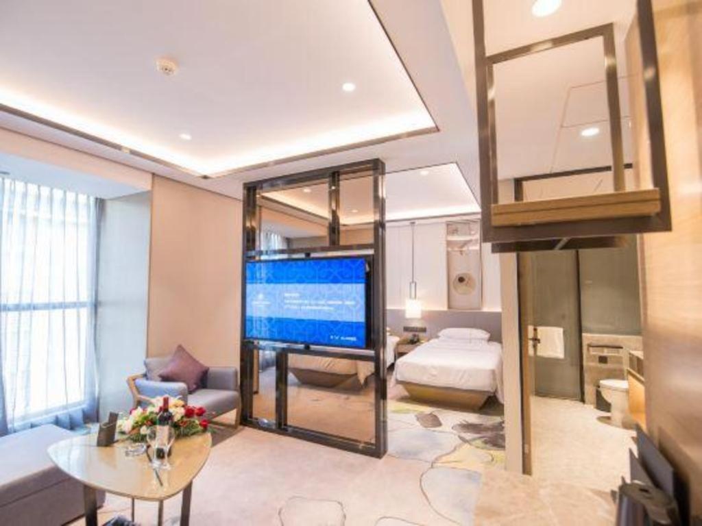 Jinan Silver Plaza Quancheng Hotel ภายนอก รูปภาพ