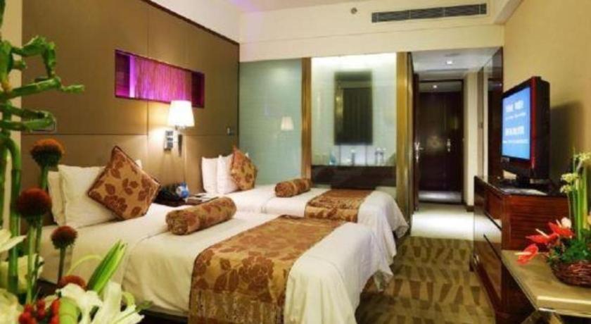 Jinan Silver Plaza Quancheng Hotel ภายนอก รูปภาพ